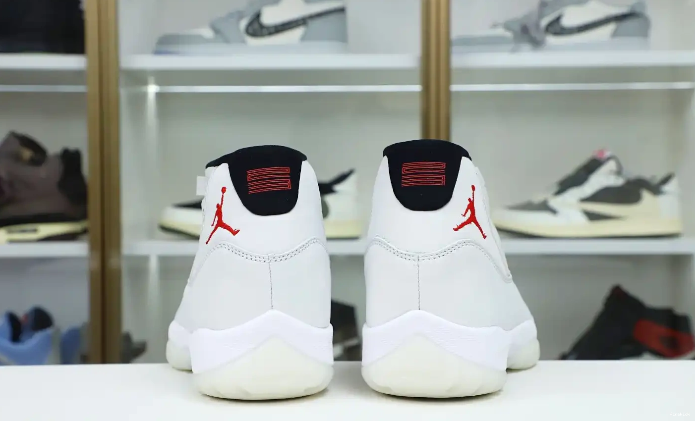 XI RETRO PLATINUM 11 JORDAN TINT AIR 0424